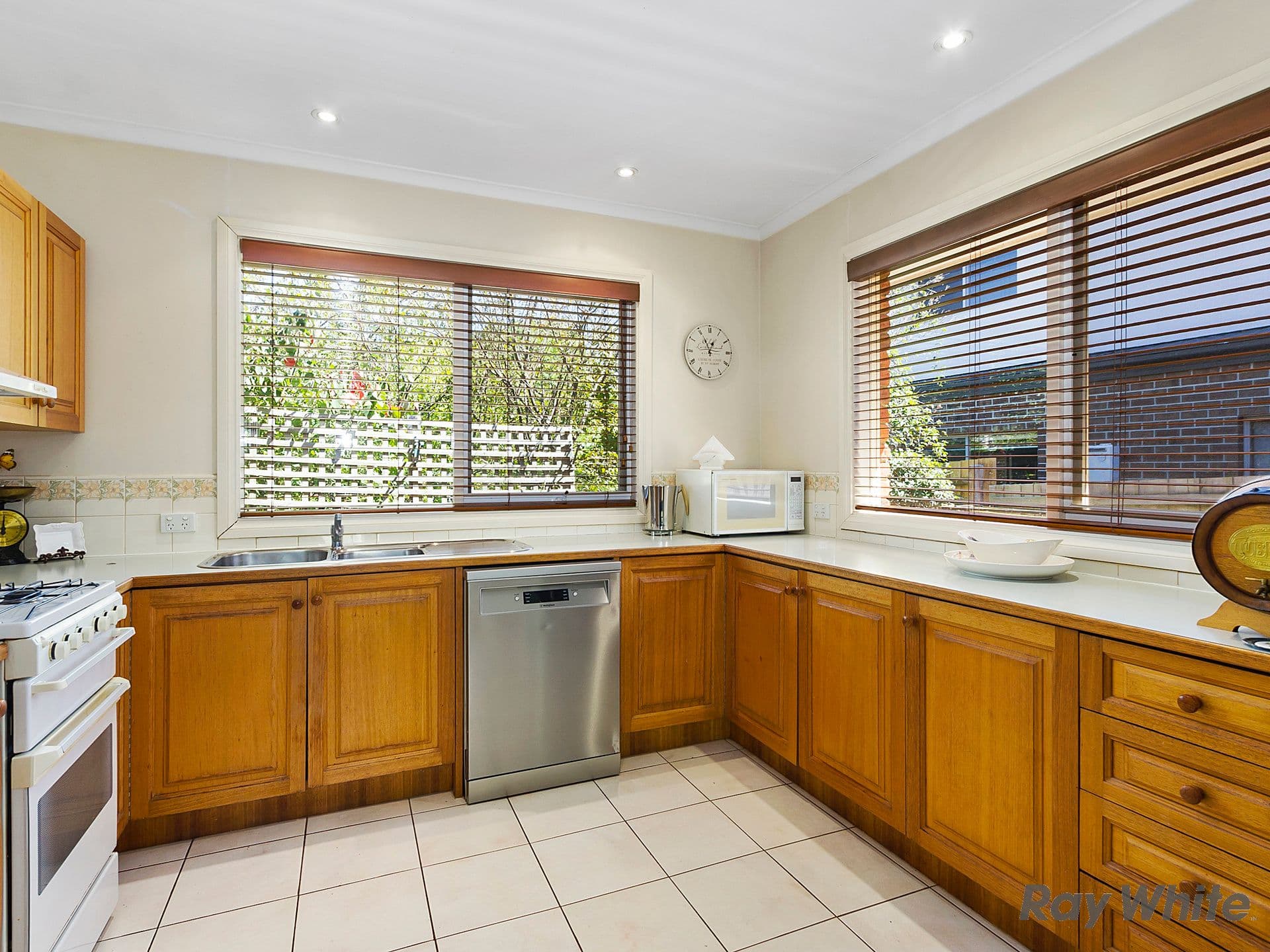 22A Sunnyside Avenue, Nunawading VIC 3131, Nunawading - Thumbnail 2