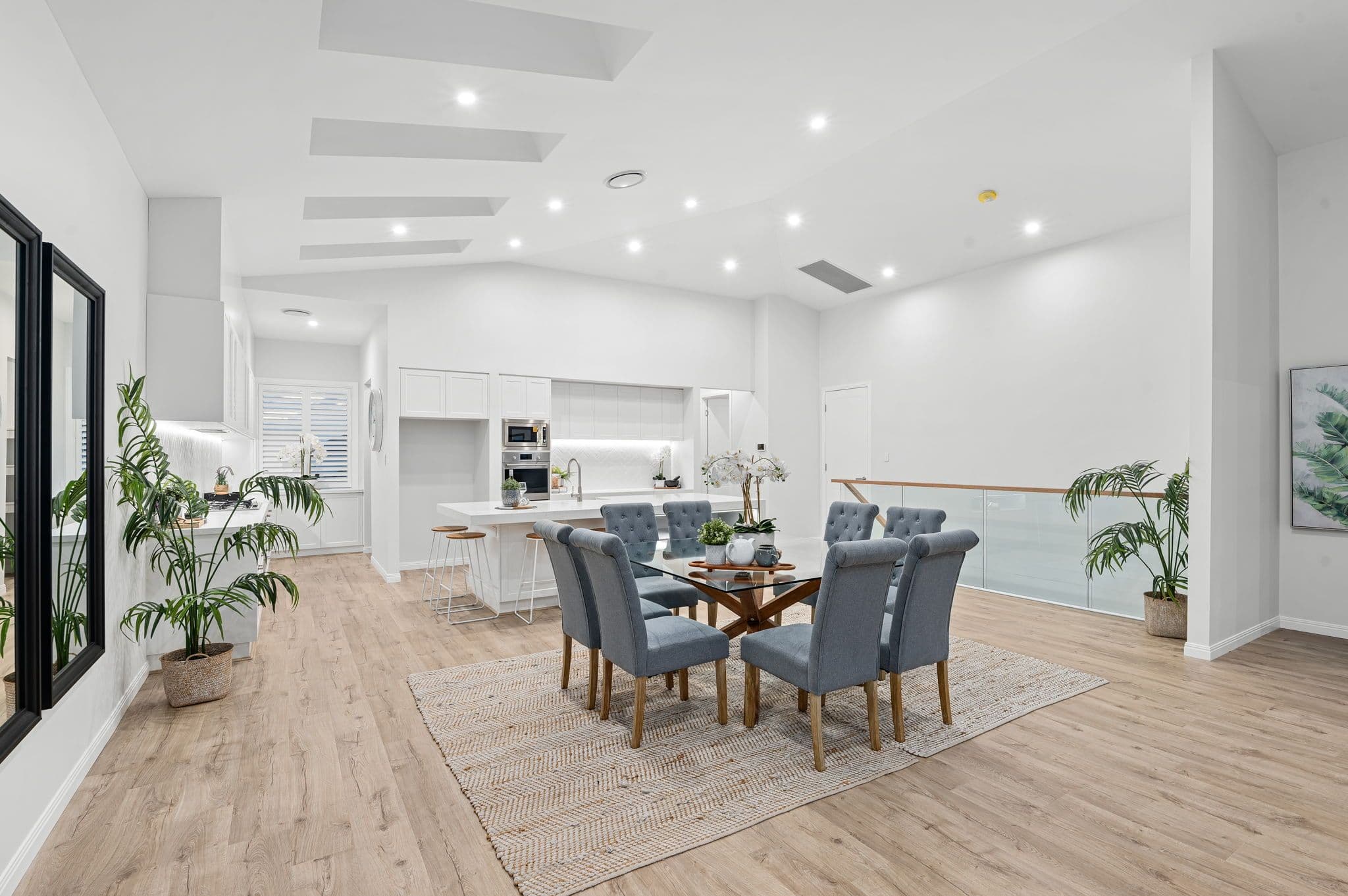10 Lighthouse Esplanade, Newport QLD 4020, Newport - Thumbnail 3
