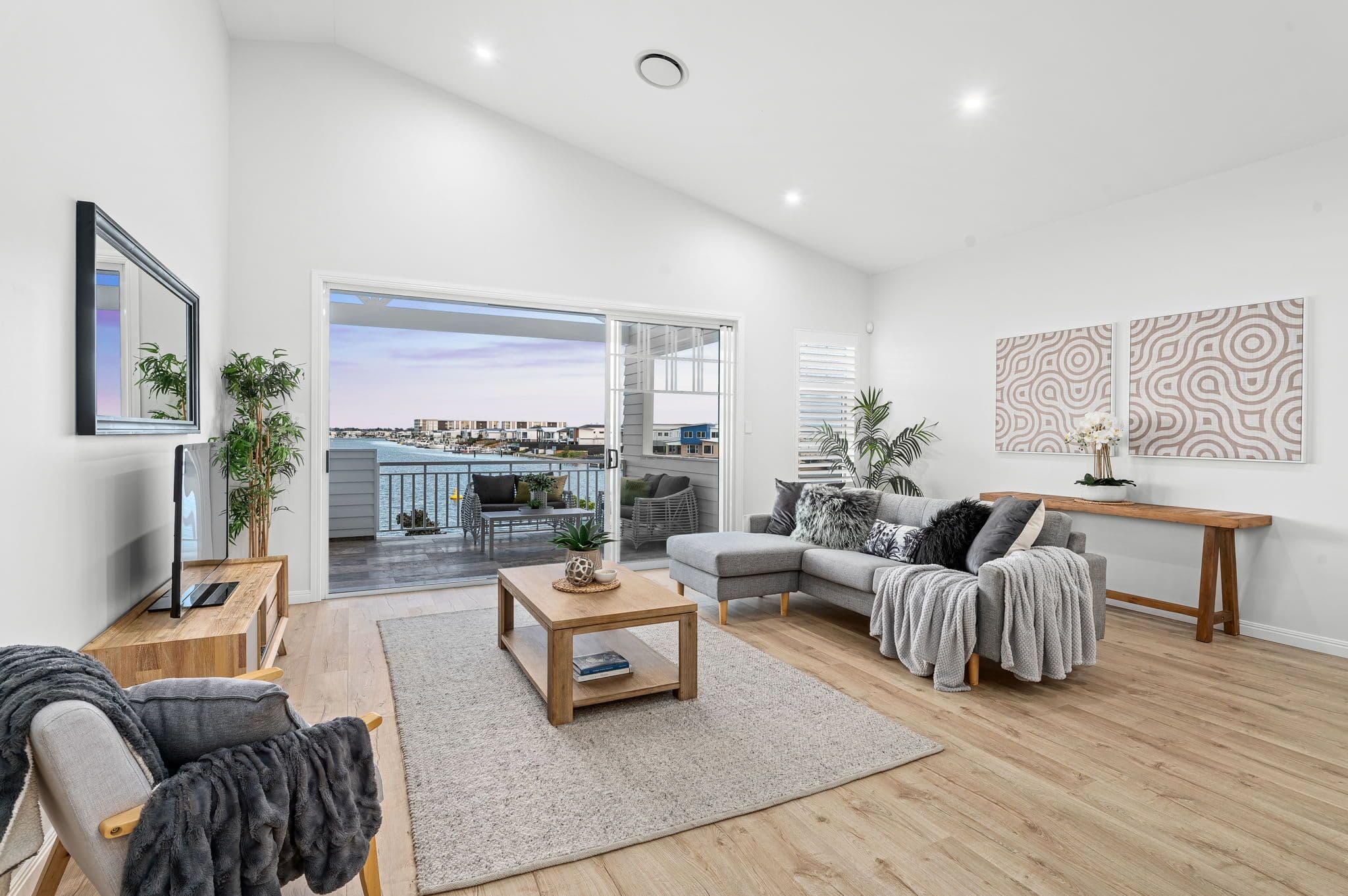 10 Lighthouse Esplanade, Newport QLD 4020, Newport - Thumbnail 7