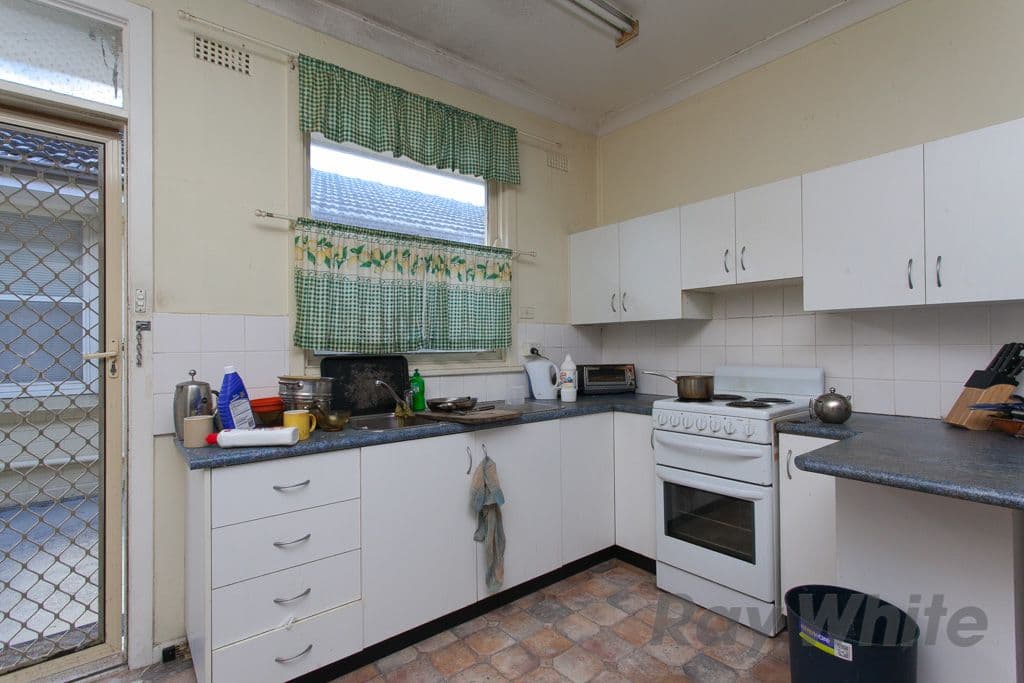 4 Algona Road, CHARLESTOWN NSW 2290, Charlestown - Thumbnail 4