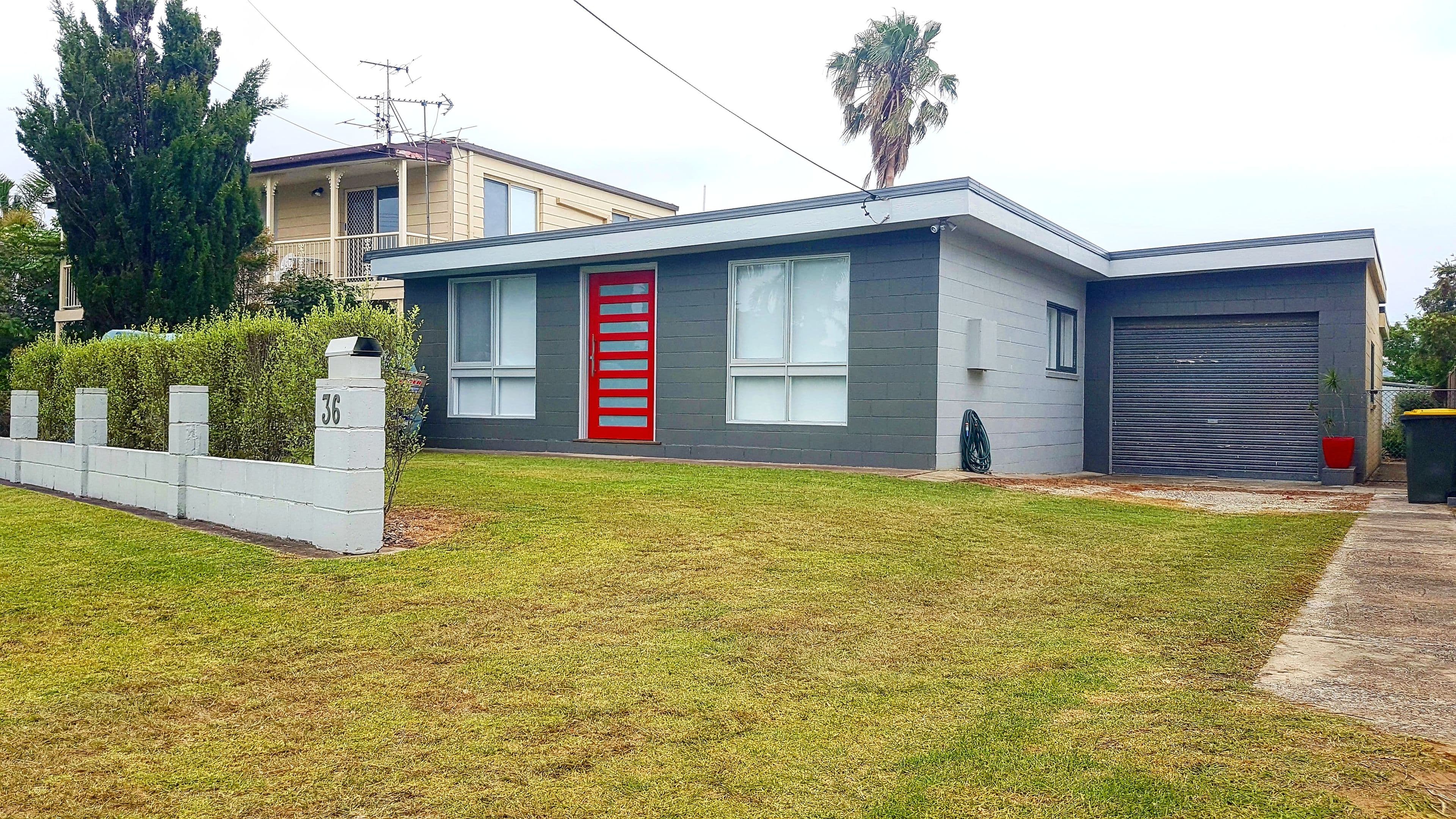 36 Deakin Parade, Tomakin - Image 1
