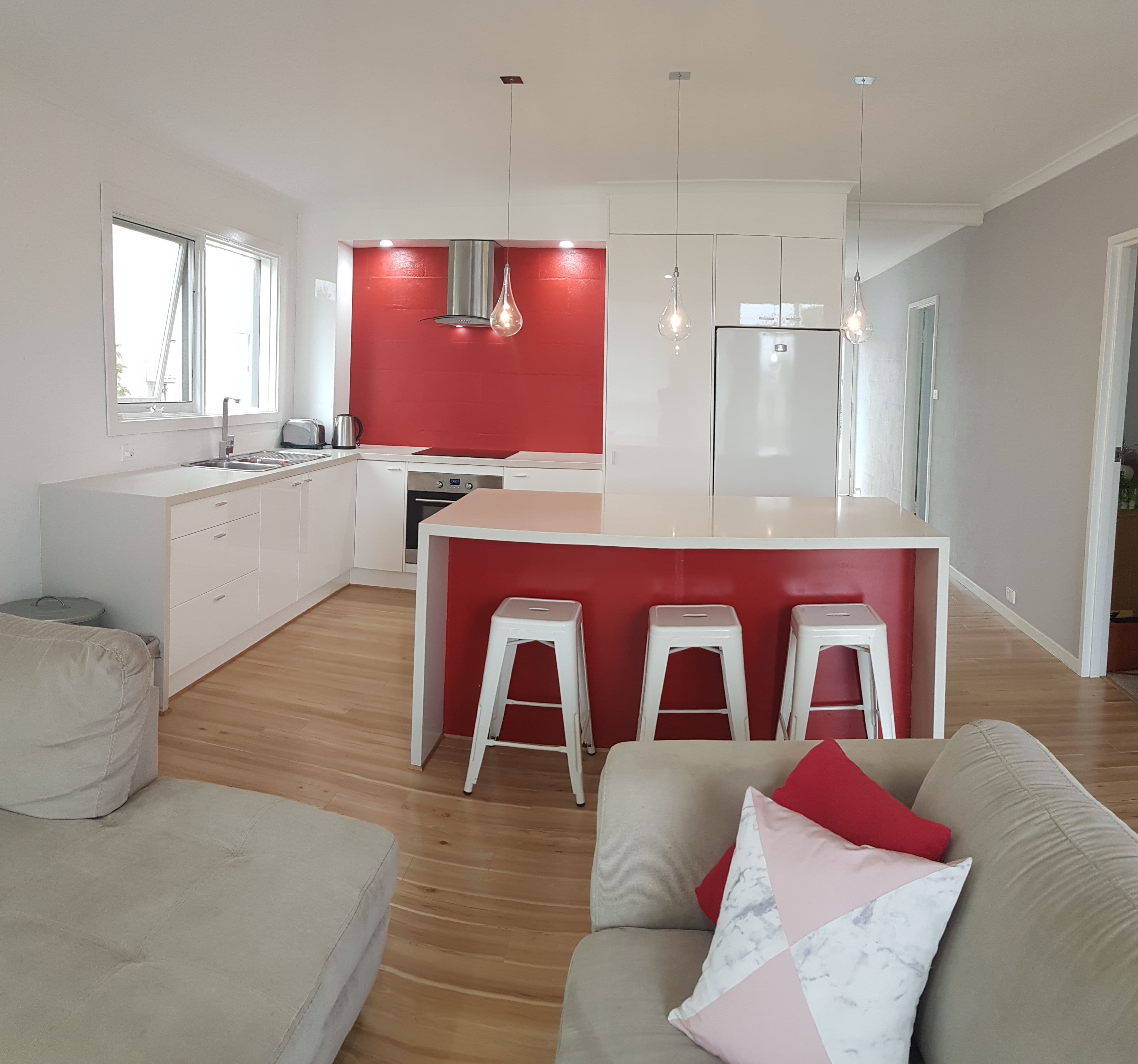 36 Deakin Parade, Tomakin - Thumbnail 2