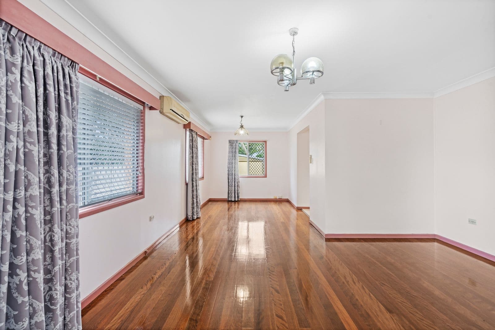 21 Douglas Road, Rocklea QLD 4106, Rocklea - Thumbnail 4