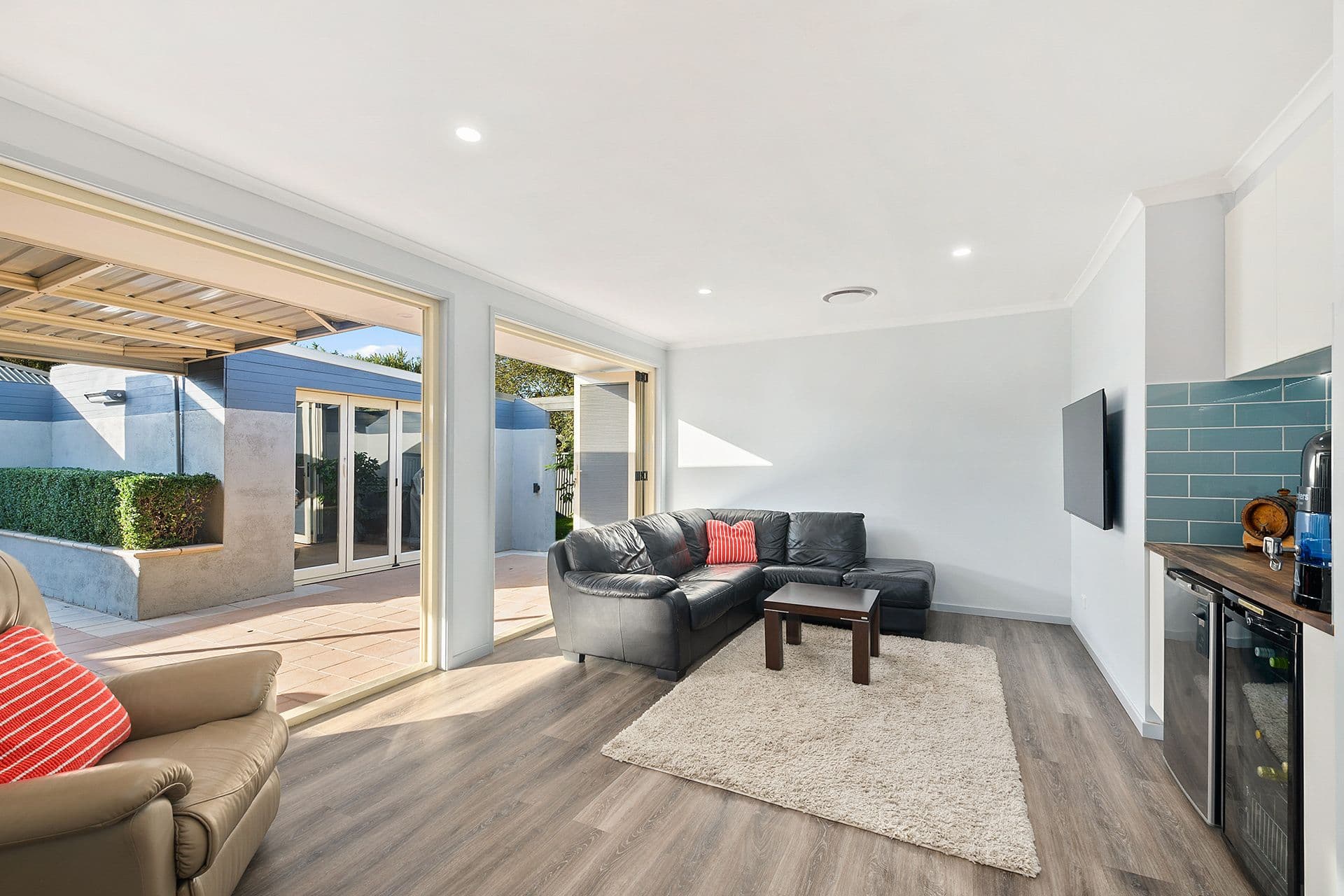 3 Janice Crescent, Moss Vale NSW 2577, Moss Vale - Thumbnail 2