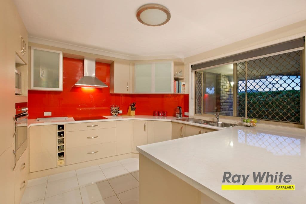 6 Gem Close, ALEXANDRA HILLS QLD 4161, Alexandra Hills - Thumbnail 2