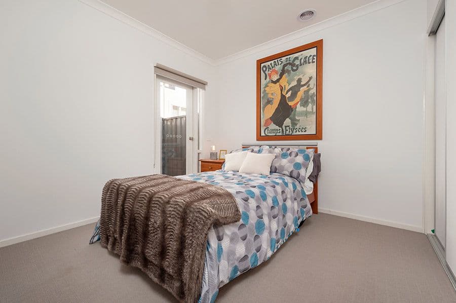 50 Gateshead Street, Craigieburn VIC 3064, Craigieburn - Thumbnail 5