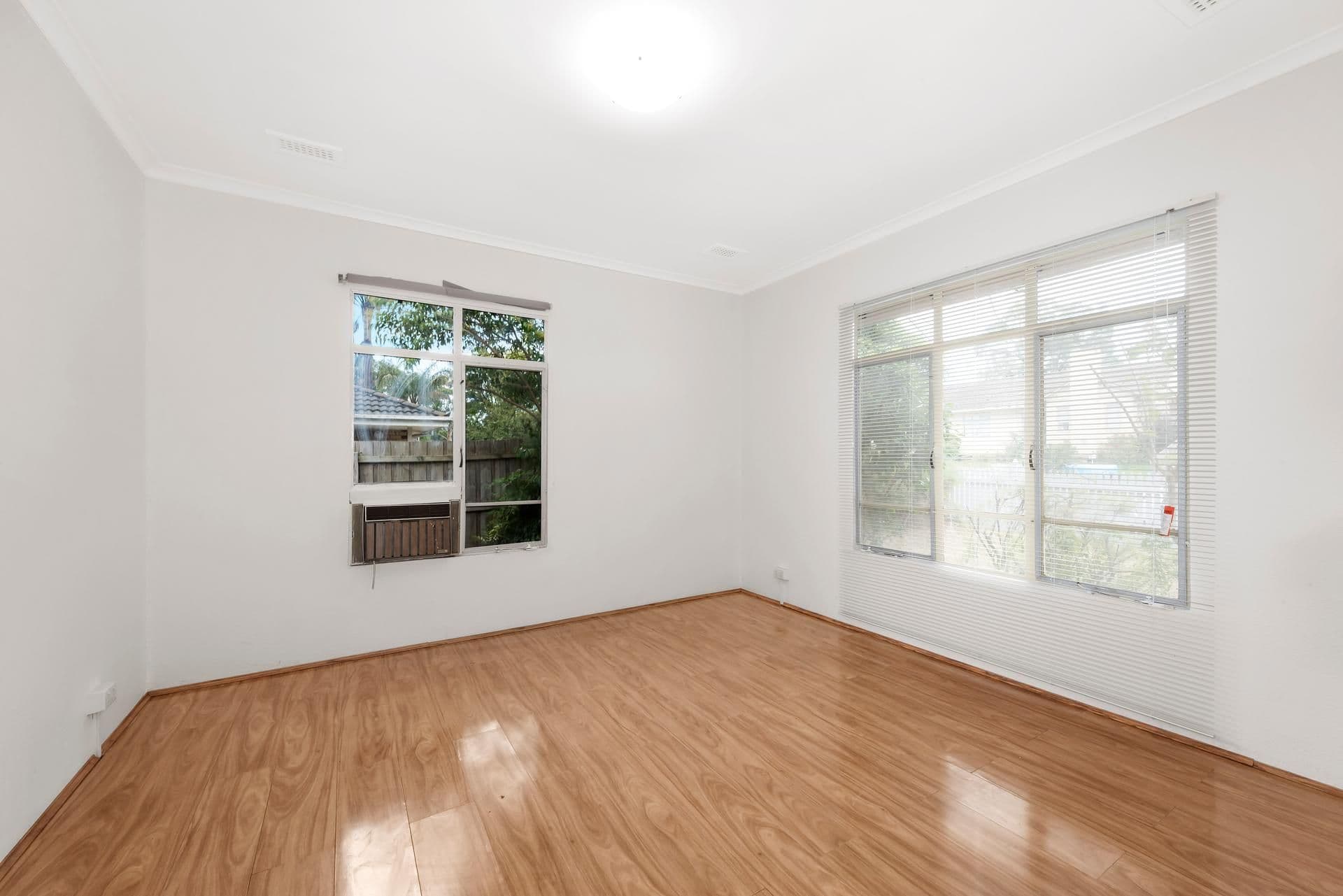 33 Marie Avenue, Heidelberg Heights VIC 3081, Heidelberg Heights - Thumbnail 4