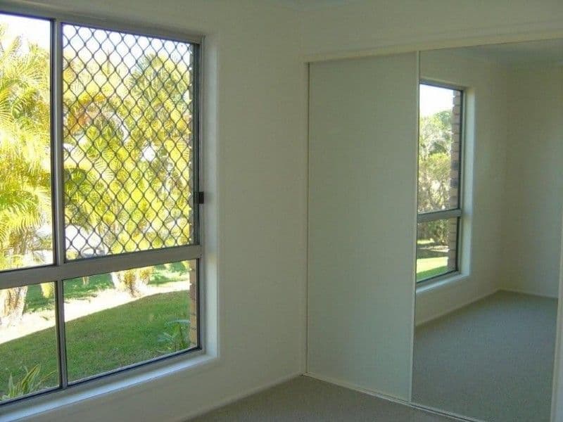 9 Denise Street, DECEPTION BAY QLD 4508, Deception Bay - Thumbnail 2