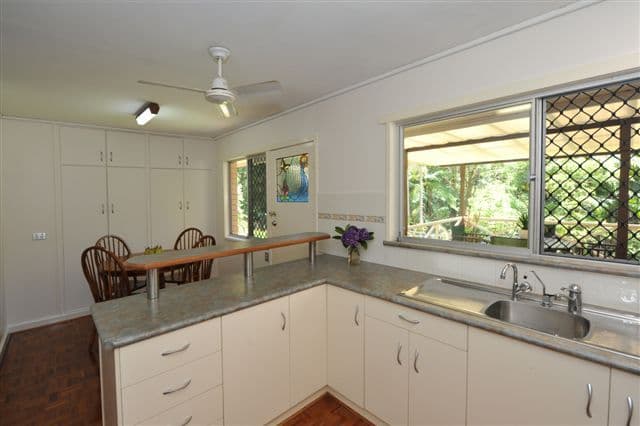 5 Jellicoe Street, MOUNT LOFTY QLD 4350, Mount Lofty - Thumbnail 5