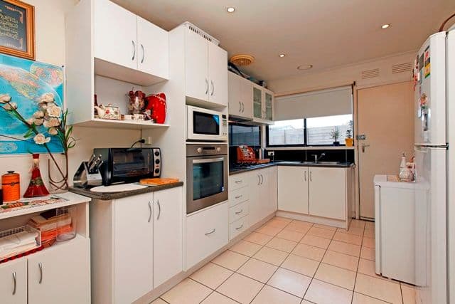 24 Jinghi Road, RESERVOIR VIC 3073, Reservoir - Thumbnail 3