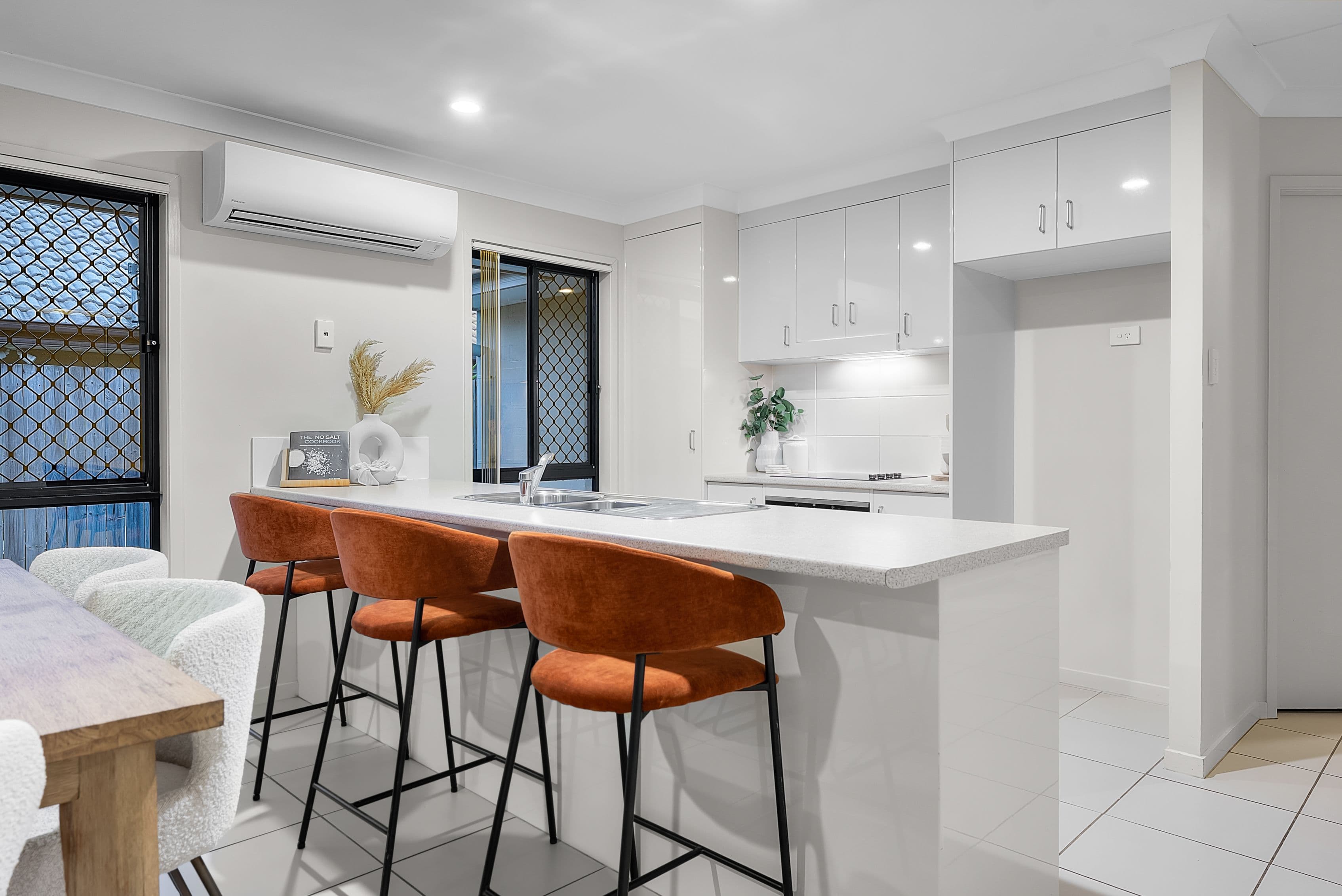 7 Nina Crescent, North Lakes QLD 4509, North Lakes - Thumbnail 2