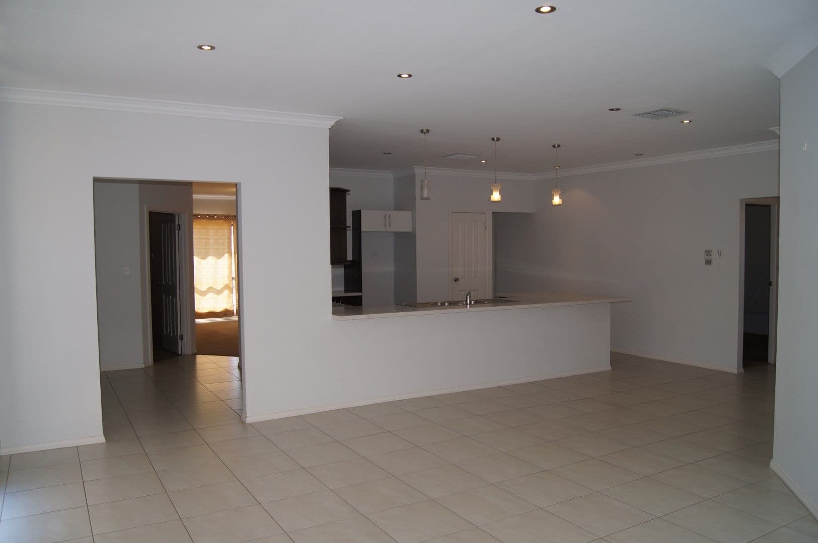 4 Pommern Way, Wallaroo SA 5556, Wallaroo - Thumbnail 3