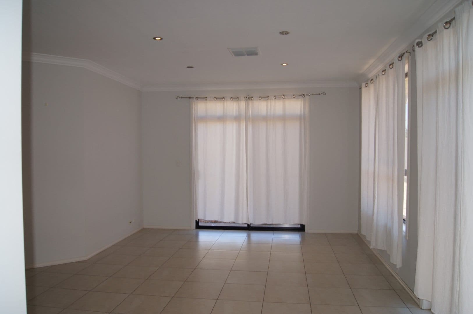 4 Pommern Way, Wallaroo SA 5556, Wallaroo - Thumbnail 4