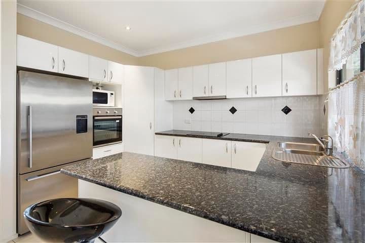 3-5 Erromango Drive, Jubilee Pocket QLD 4802, Jubilee Pocket - Thumbnail 5