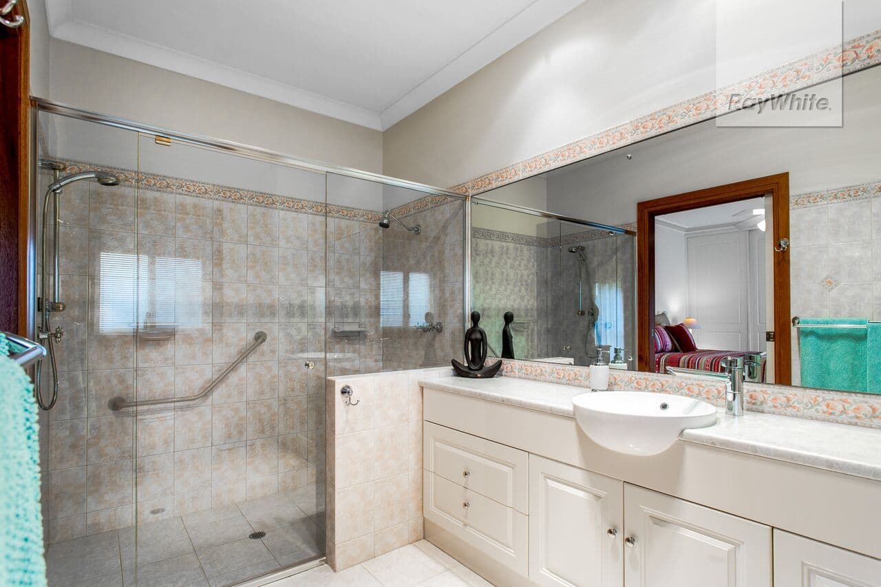 41 Apsley Bend, Tapping, Tapping - Thumbnail 7