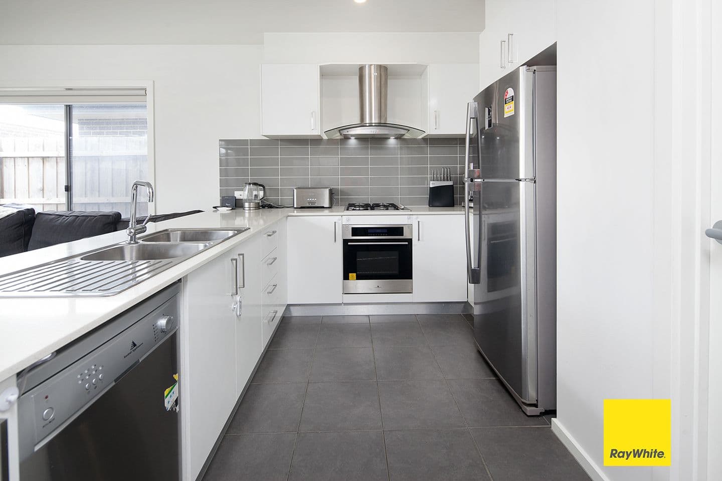41 Cabernet Drive, Somerville VIC 3912, Somerville - Thumbnail 8