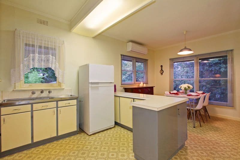3 DUMOSA Avenue, CROYDON VIC 3136, Croydon - Thumbnail 5