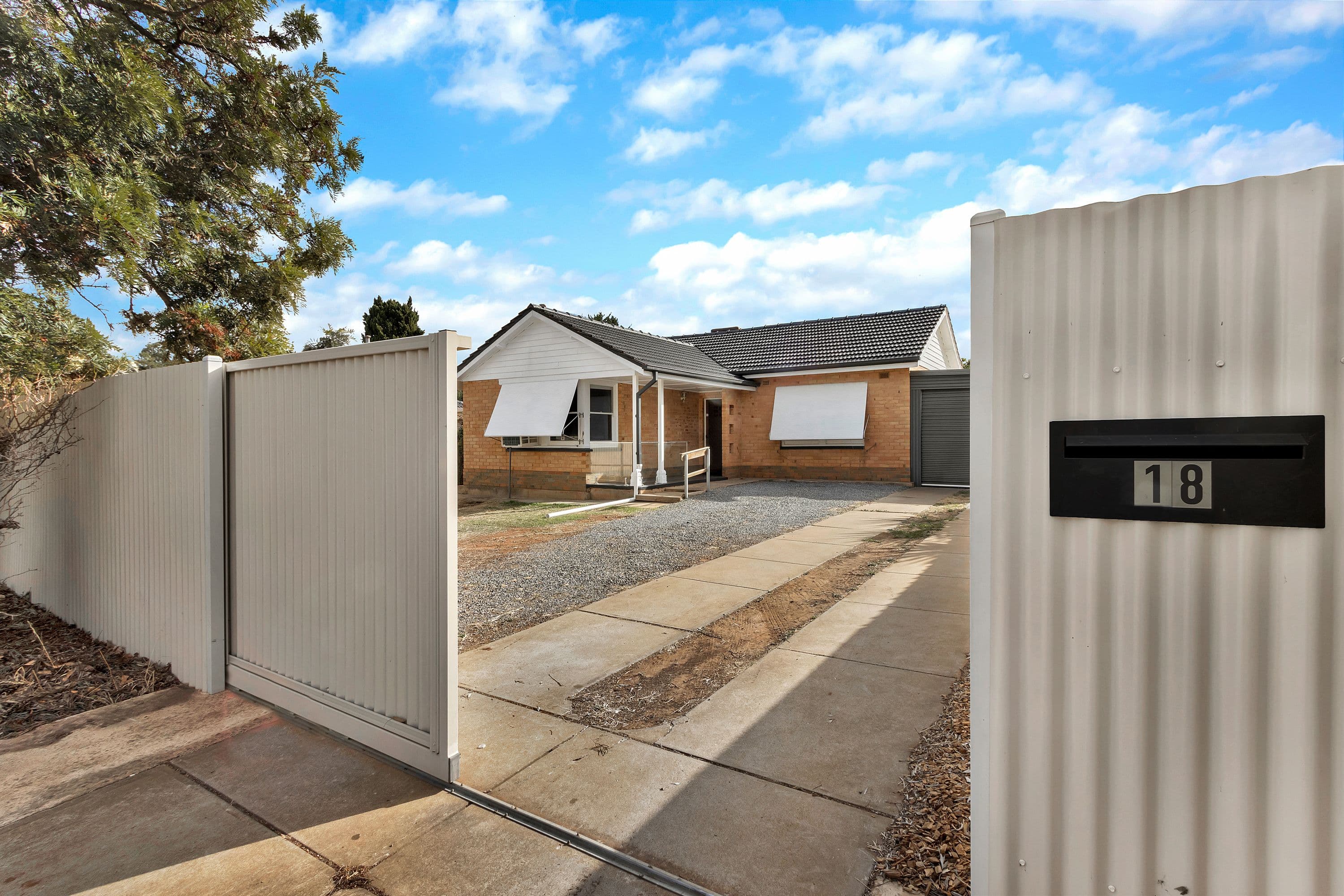 18 Laverstock Road, Elizabeth North SA 5113, Elizabeth North - Thumbnail 4