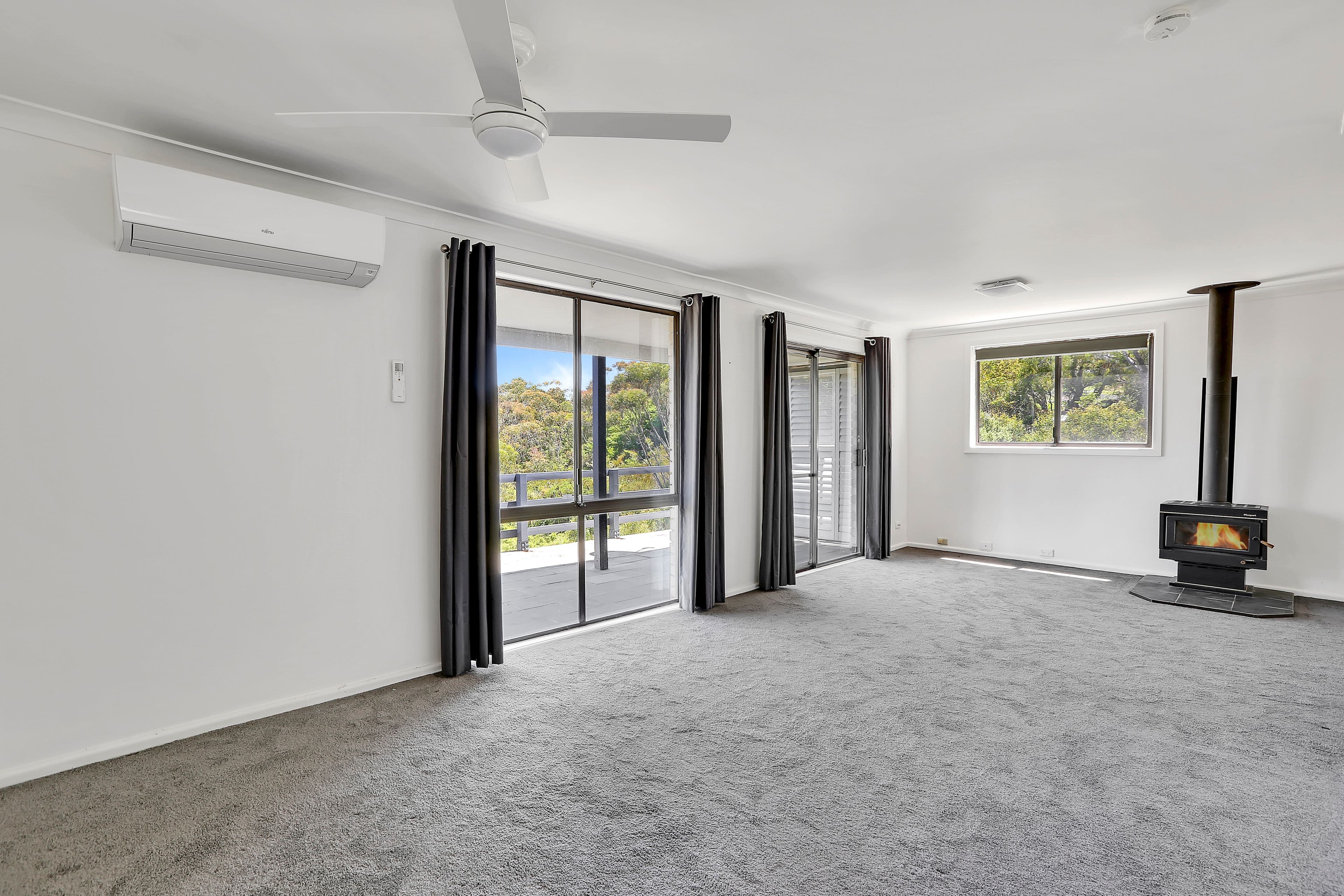35 Delmonte Avenue, Medlow Bath NSW 2780, Medlow Bath - Thumbnail 5
