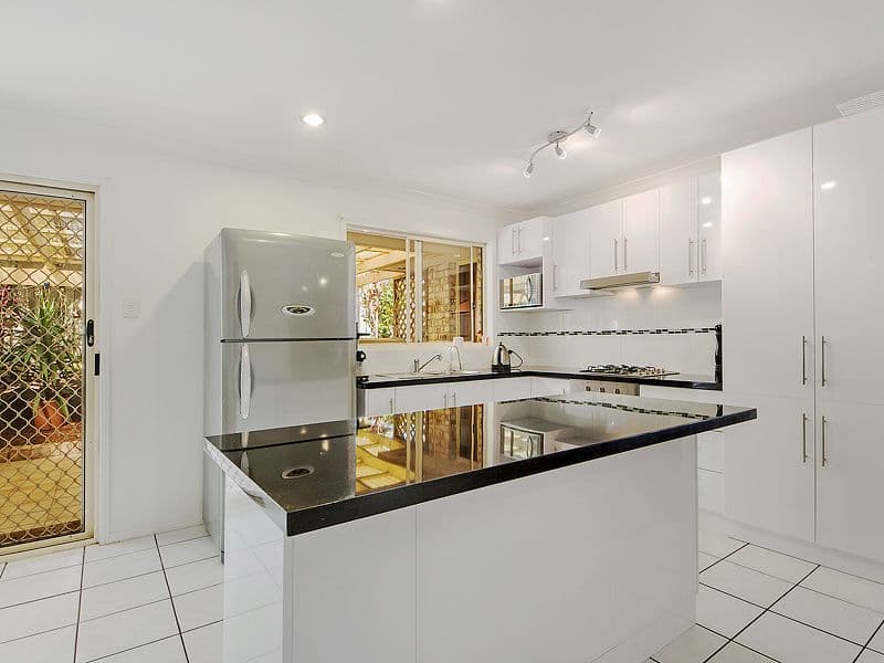 9 Sunnybrae Close, MERRIMAC QLD 4226, Merrimac - Thumbnail 6