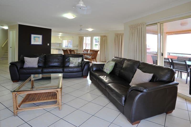 18 Golden Orchid Drive, AIRLIE BEACH QLD 4802, Airlie Beach - Thumbnail 4