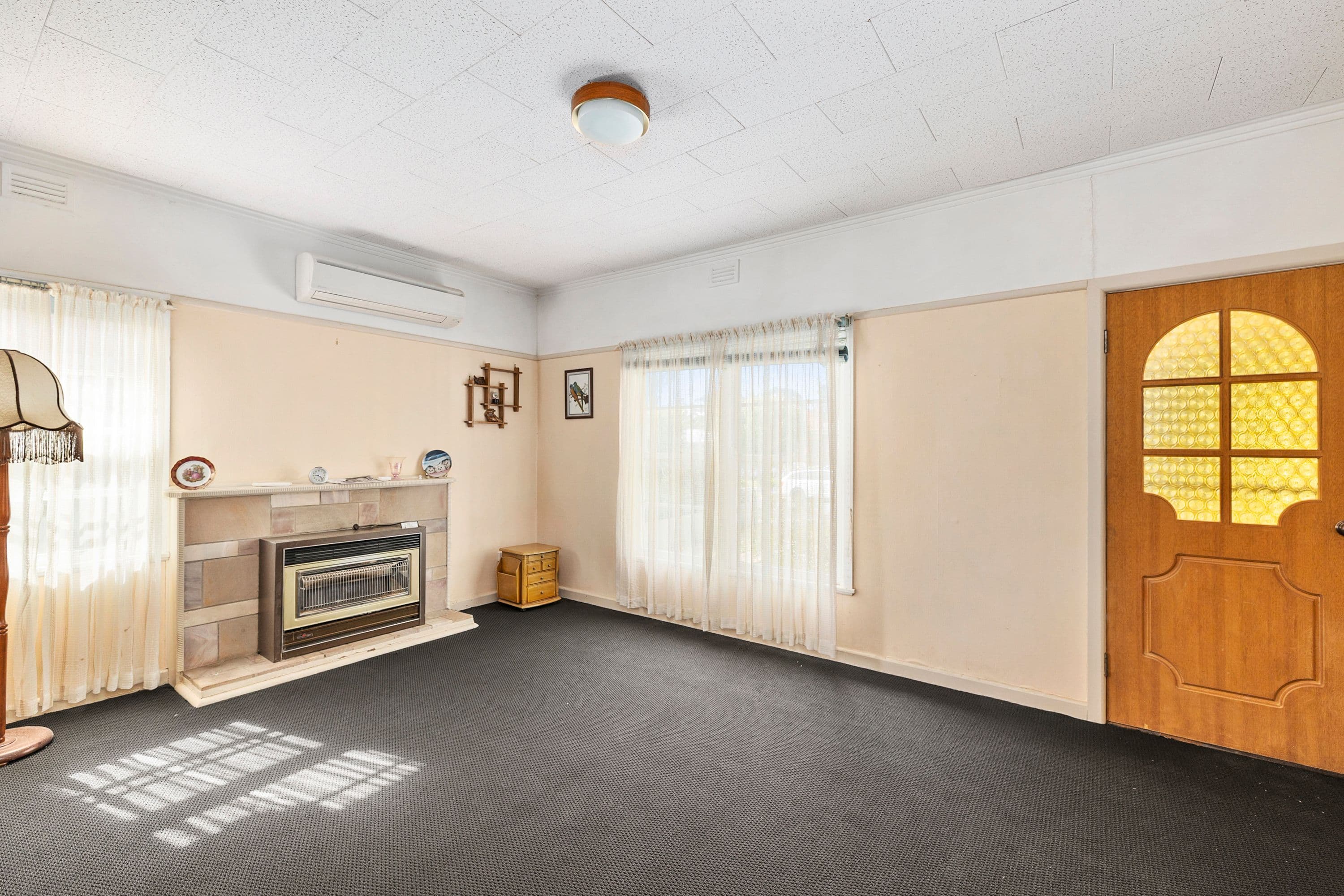 23 Laidlaw Street, Ararat VIC 3377, Ararat - Thumbnail 2
