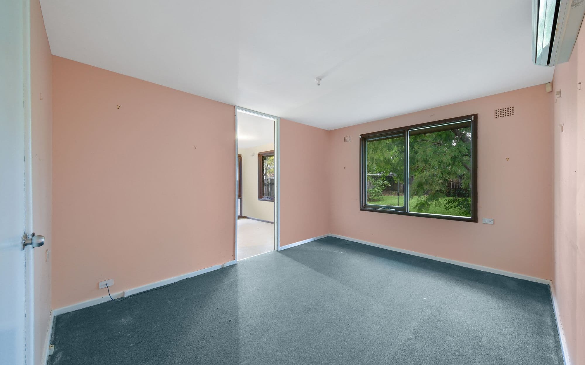 1 Maitland Way, Airds NSW 2560, Airds - Thumbnail 2