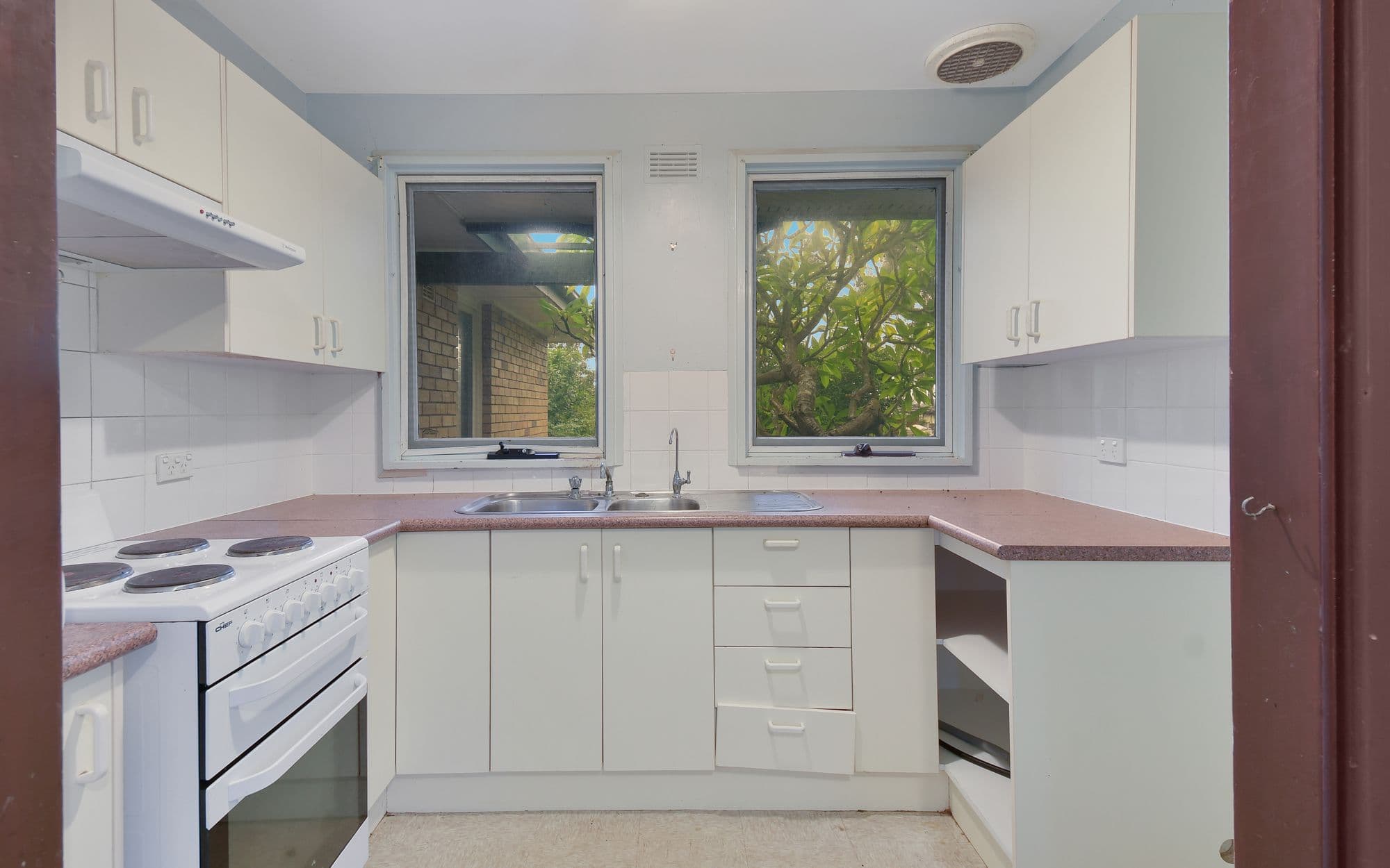 1 Maitland Way, Airds NSW 2560, Airds - Thumbnail 4