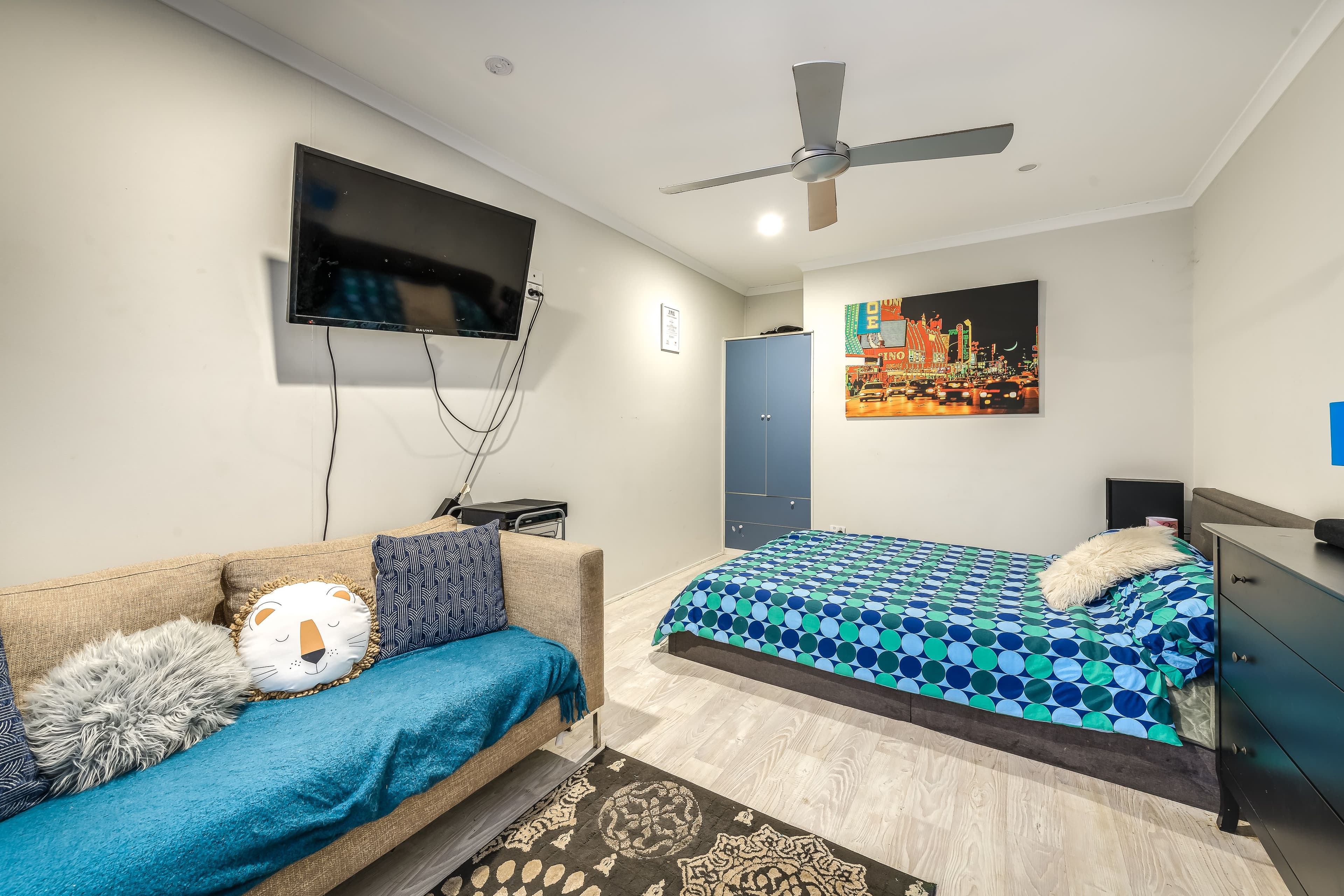 601 Pine Ridge Road, Biggera Waters QLD 4216, Biggera Waters - Thumbnail 4