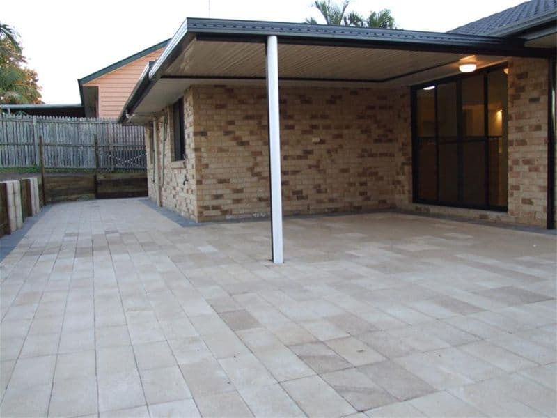 16 Crawford Drive, DUNDOWRAN QLD 4655, Dundowran - Thumbnail 8