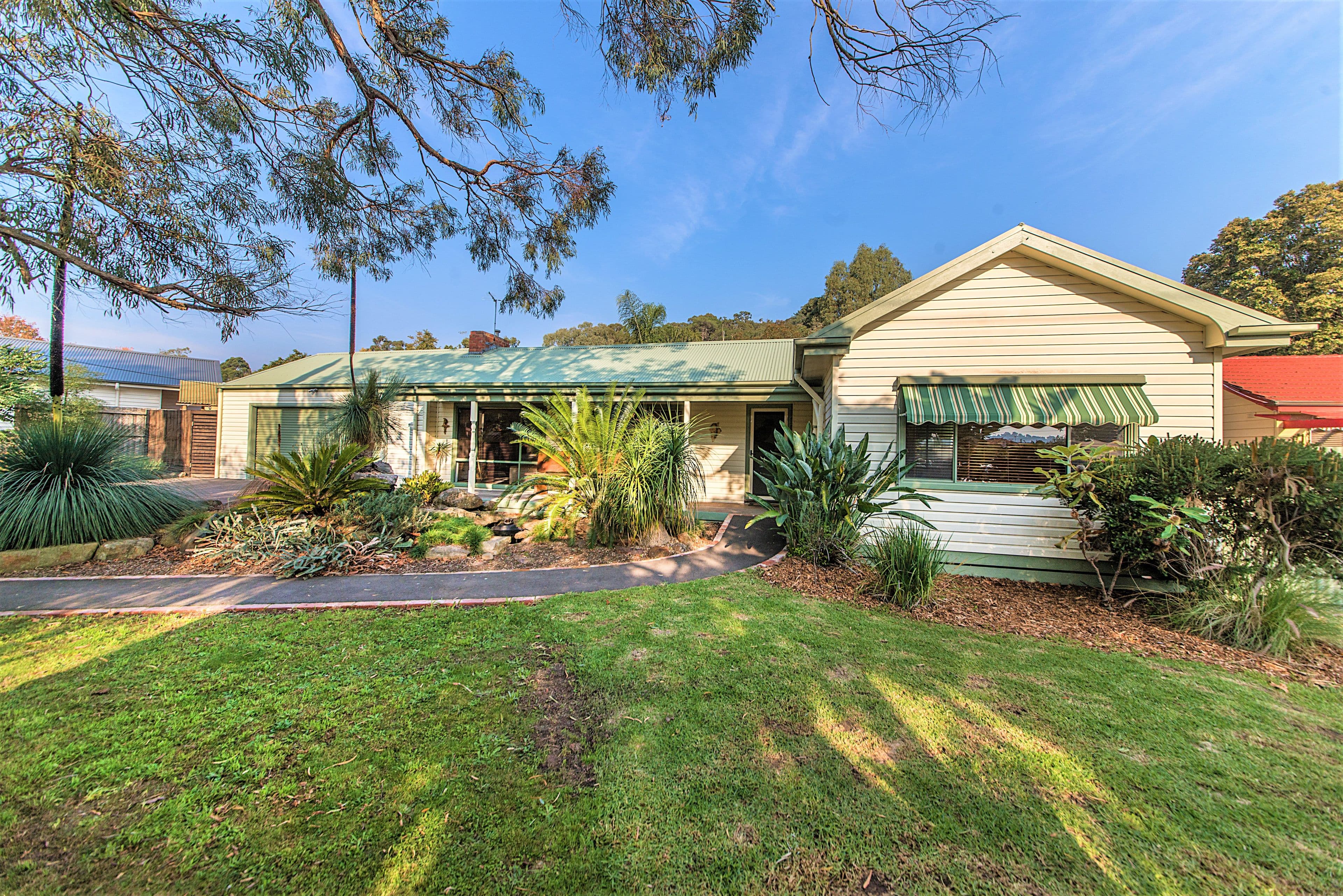 35 Mount View Road, Upper Ferntree Gully VIC 3156, Upper Ferntree Gully - Thumbnail 2