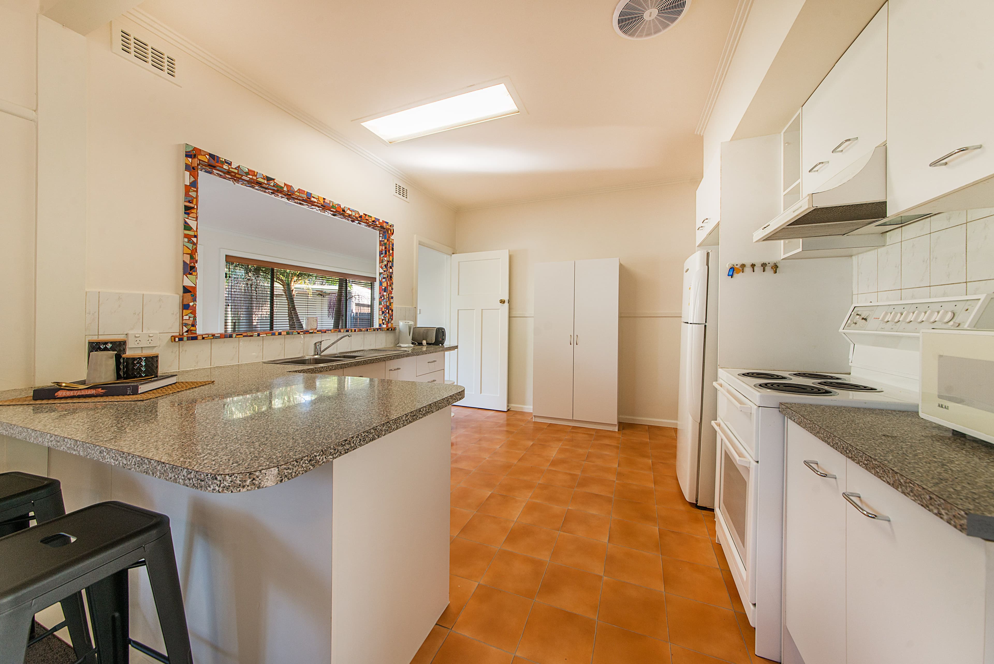 35 Mount View Road, Upper Ferntree Gully VIC 3156, Upper Ferntree Gully - Thumbnail 5