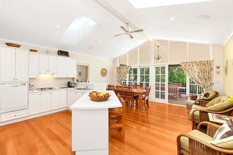 2 Gladstone Avenue, WARRAWEE NSW 2074, Warrawee - Thumbnail 6
