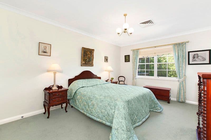 2 Gladstone Avenue, WARRAWEE NSW 2074, Warrawee - Thumbnail 8