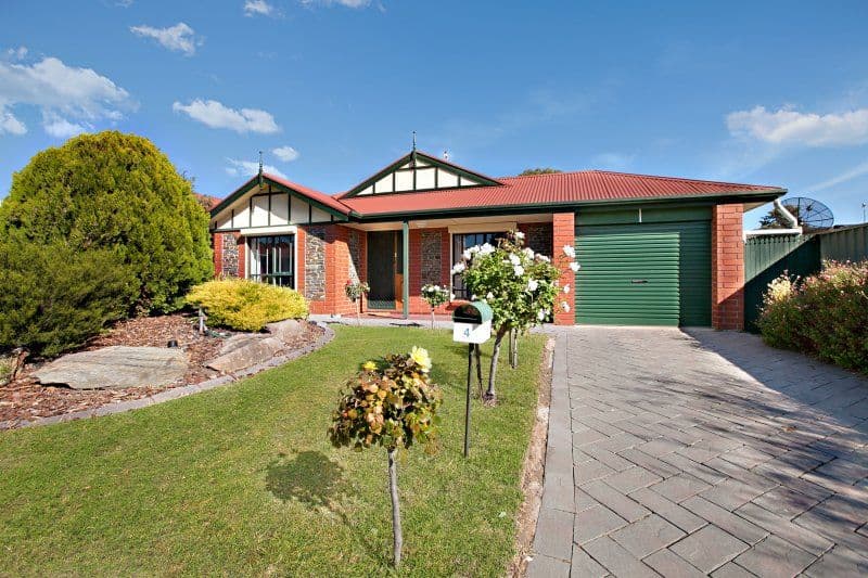 4 Madigan Crescent, WOODCROFT SA 5162, Woodcroft - Image 1