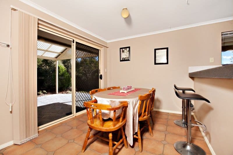 4 Madigan Crescent, WOODCROFT SA 5162, Woodcroft - Thumbnail 3