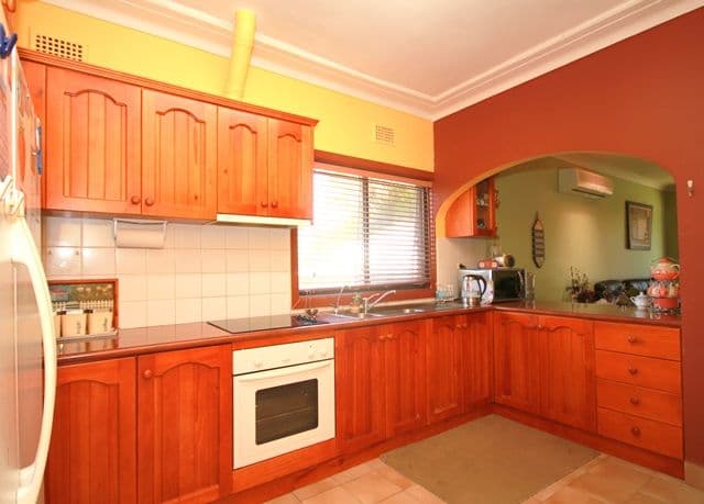22 Rabaul Road, GEORGES HALL NSW 2198, Georges Hall - Thumbnail 3