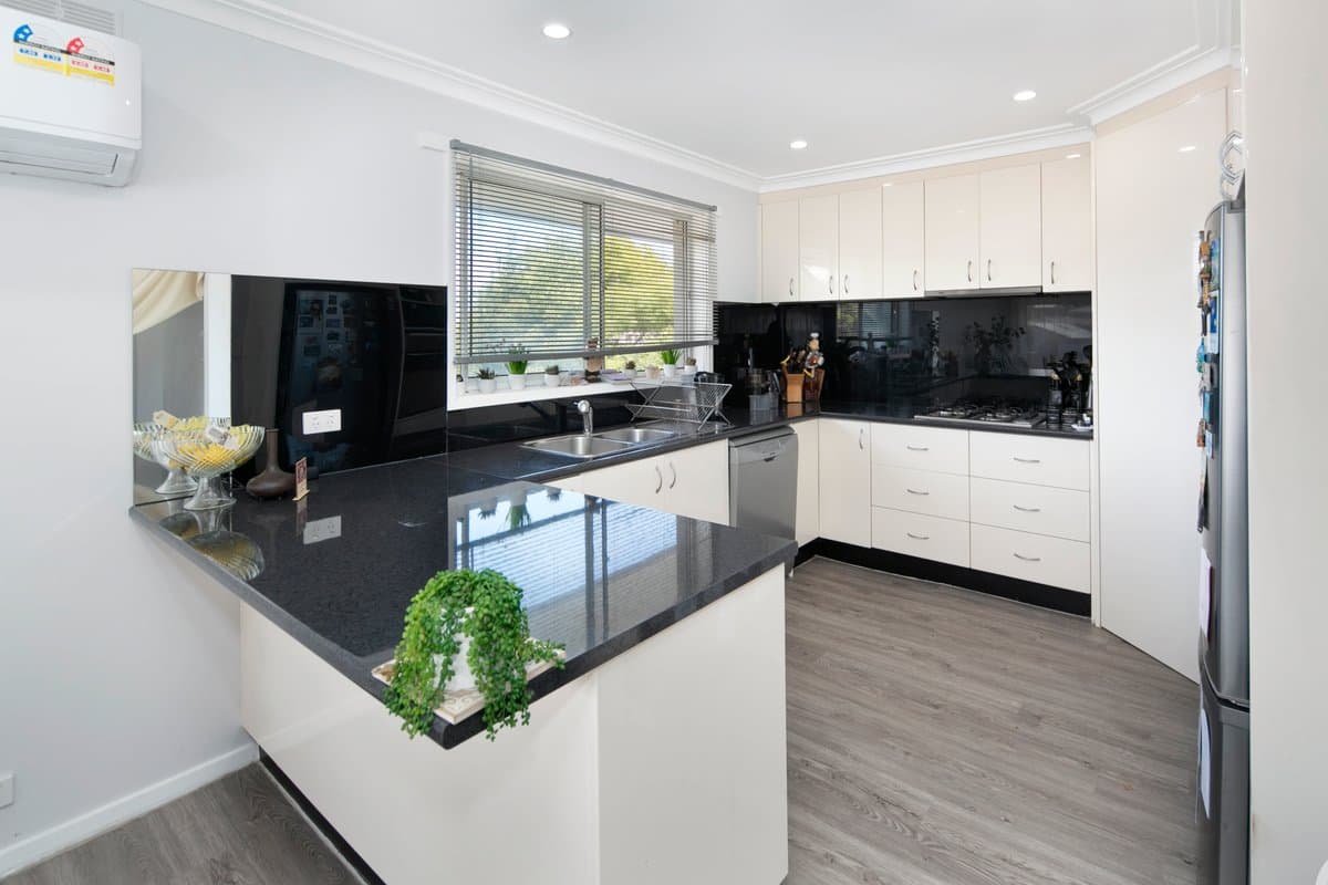 619 Sherrard Street, BLACK HILL VIC 3350, Black Hill - Thumbnail 2
