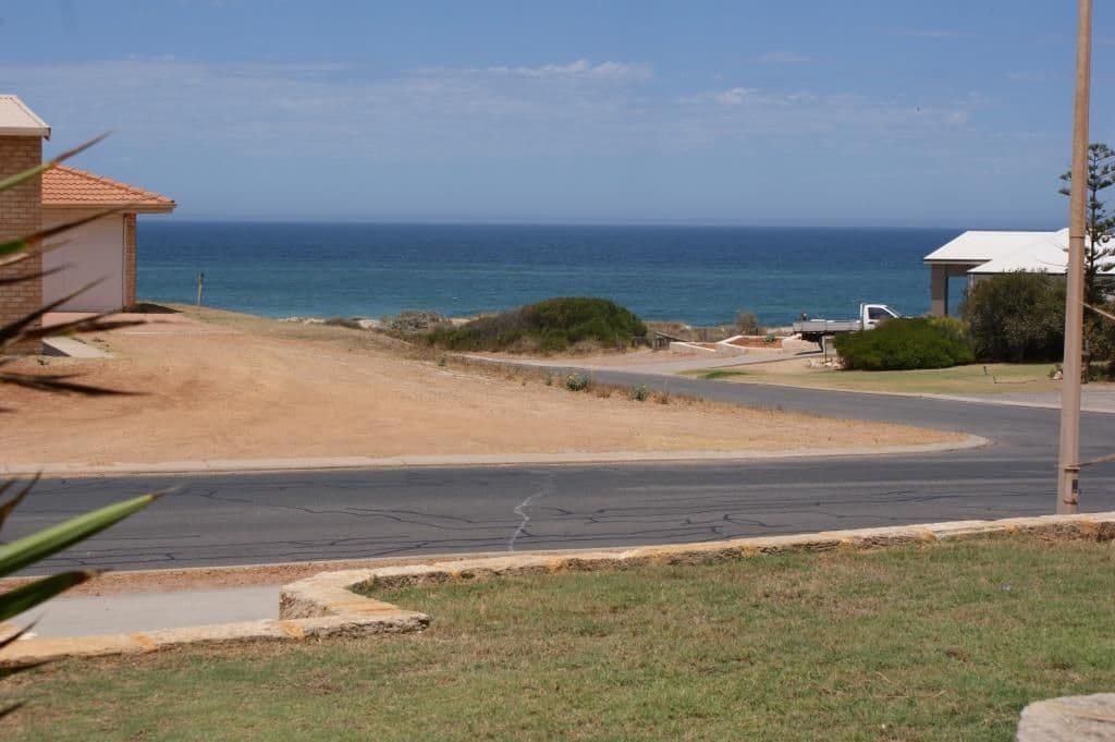 48 North Shore Drive, Dongara WA 6525, Dongara - Thumbnail 7