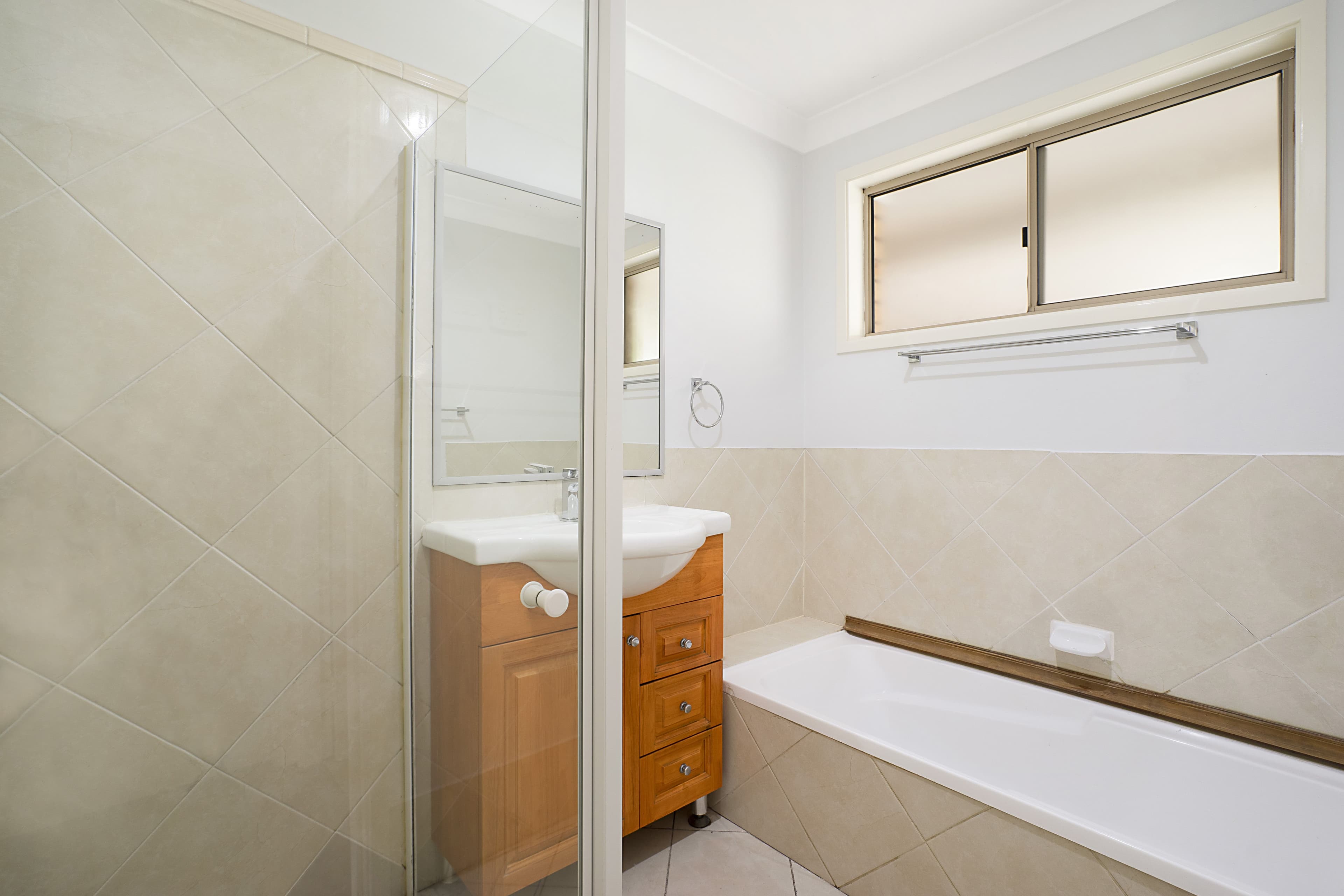 113 Regiment Road, Rutherford NSW 2320, Rutherford - Thumbnail 5