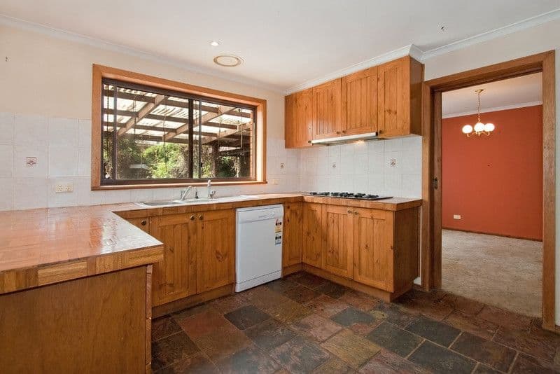 8 Frieda Court, FERNTREE GULLY VIC 3156, Ferntree Gully - Thumbnail 3