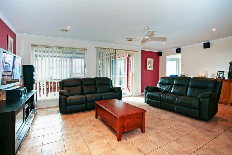 36 Langer Drive, ST ALBANS PARK VIC 3219, St Albans Park - Thumbnail 5