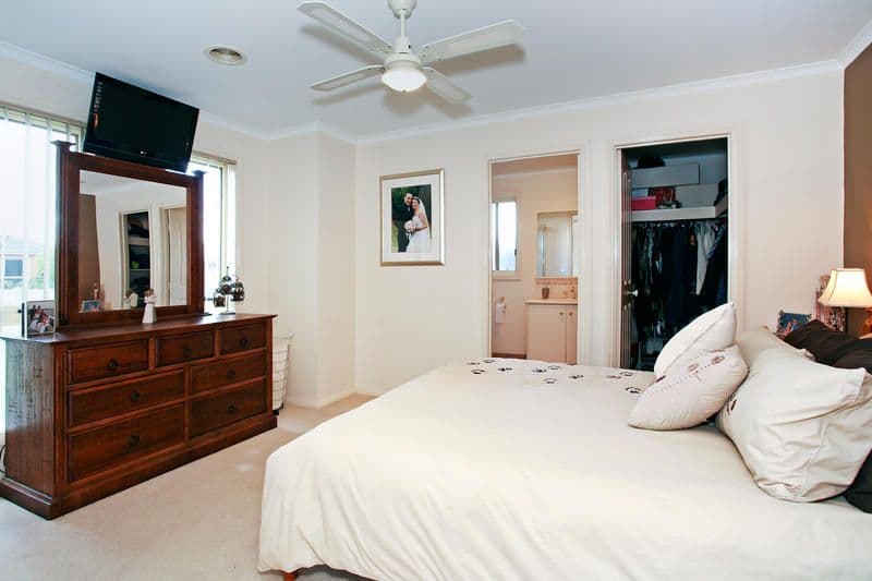 36 Langer Drive, ST ALBANS PARK VIC 3219, St Albans Park - Thumbnail 8