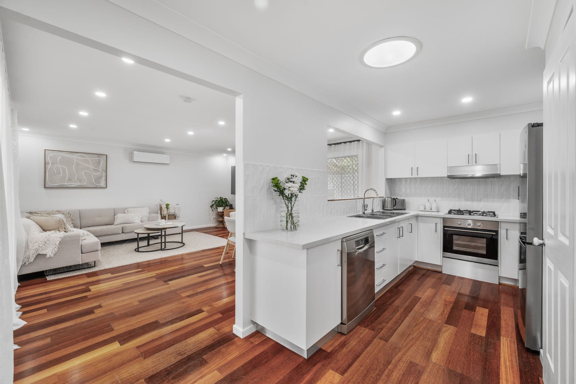 7 Malvolio Street, Rosemeadow NSW 2560, Rosemeadow - Thumbnail 4