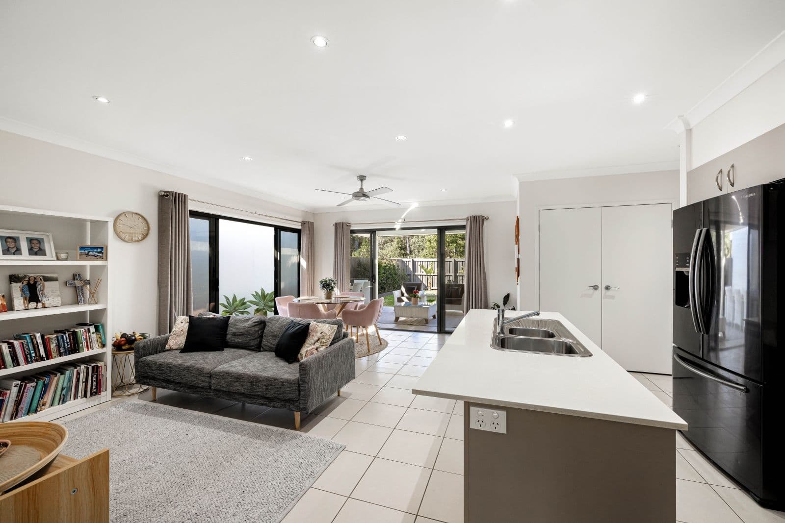 33 Vincent Avenue, Sippy Downs QLD 4556, Sippy Downs - Thumbnail 2