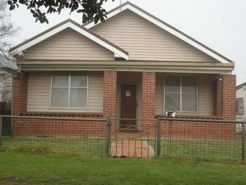 2A Cootamundra Road, TEMORA NSW 2666, Temora - Image 1