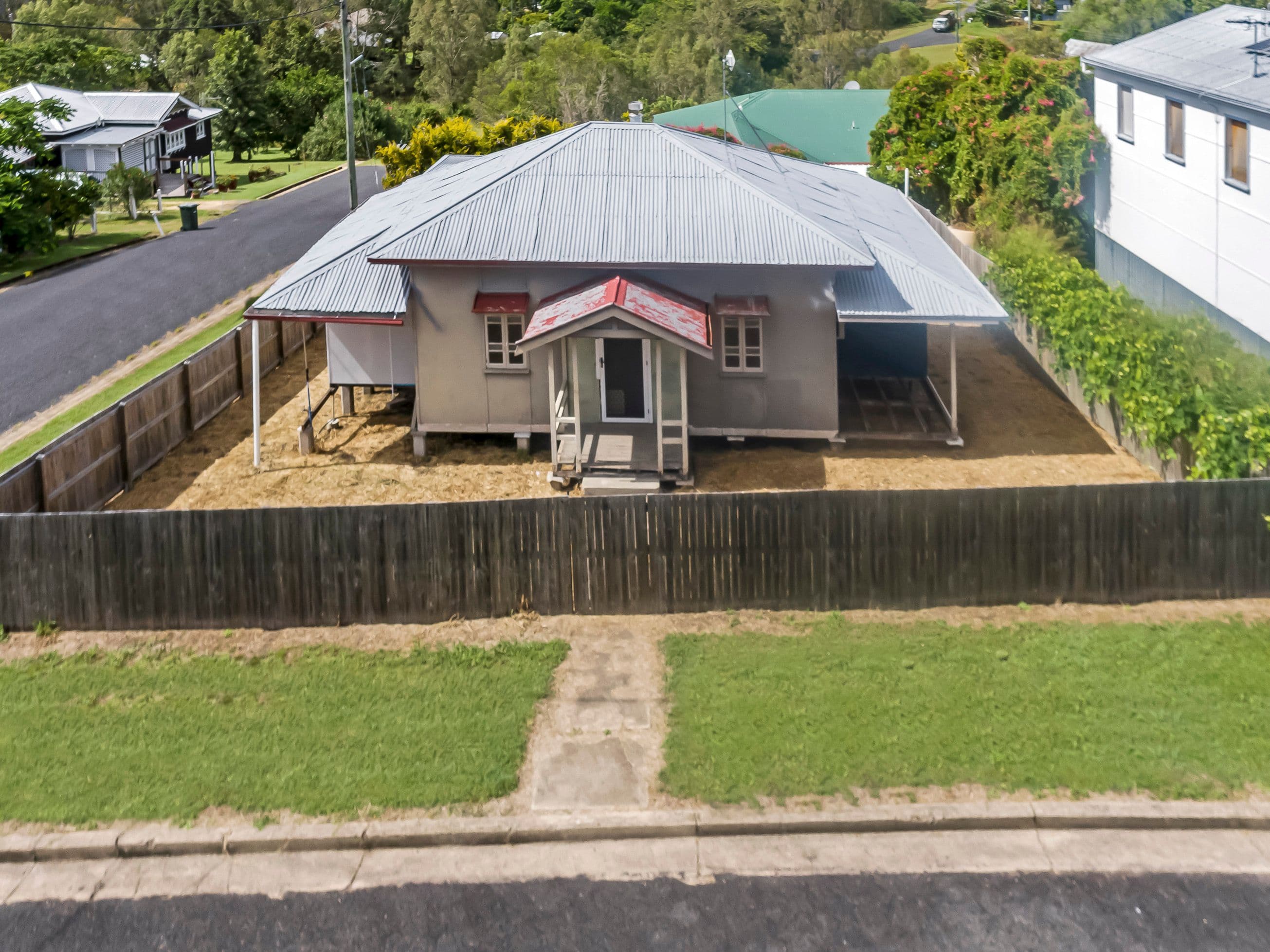 8 Isabella Street, Mount Perry QLD 4671, Mount Perry - Thumbnail 4