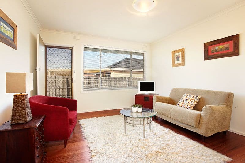 30 Kelsby Street, RESERVOIR VIC 3073, Reservoir - Thumbnail 3