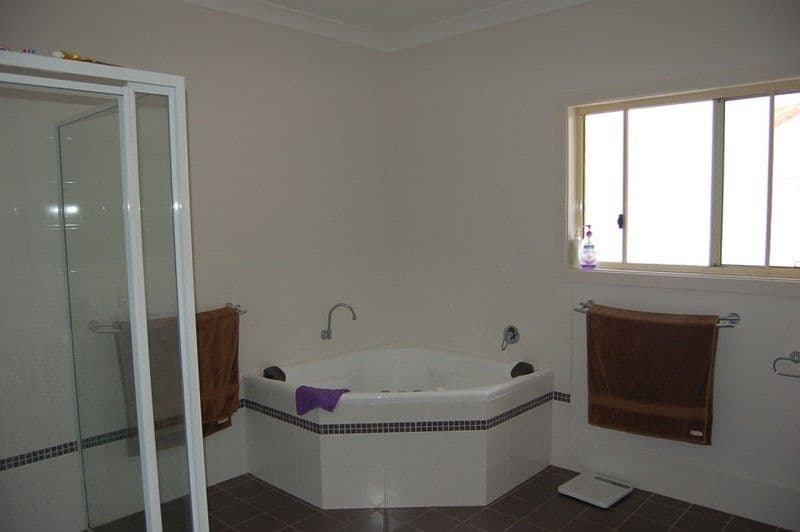 26 Charles Place, NAMBUCCA HEADS NSW 2448, Nambucca Heads - Thumbnail 2