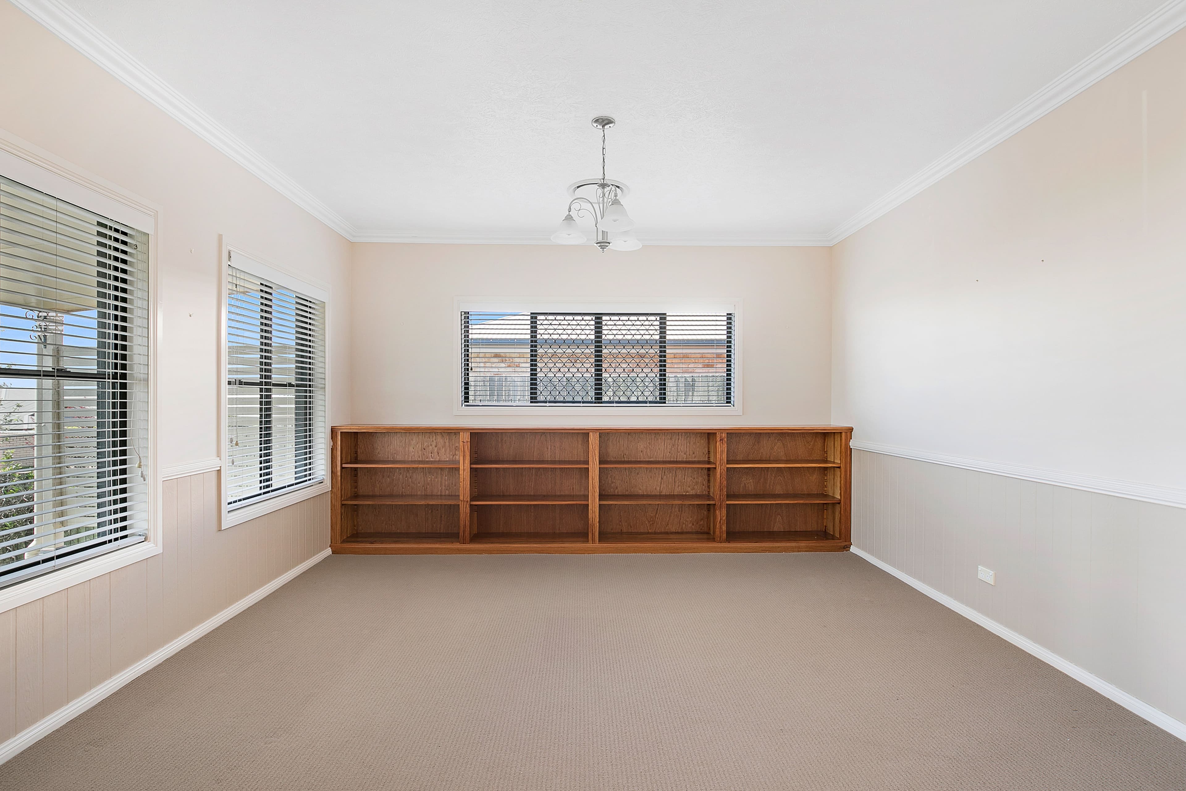 8 Ridgewood Drive, Kearneys Spring QLD 4350, Kearneys Spring - Thumbnail 5